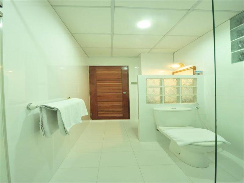 Lullaby Inn Silom 방콕 외부 사진