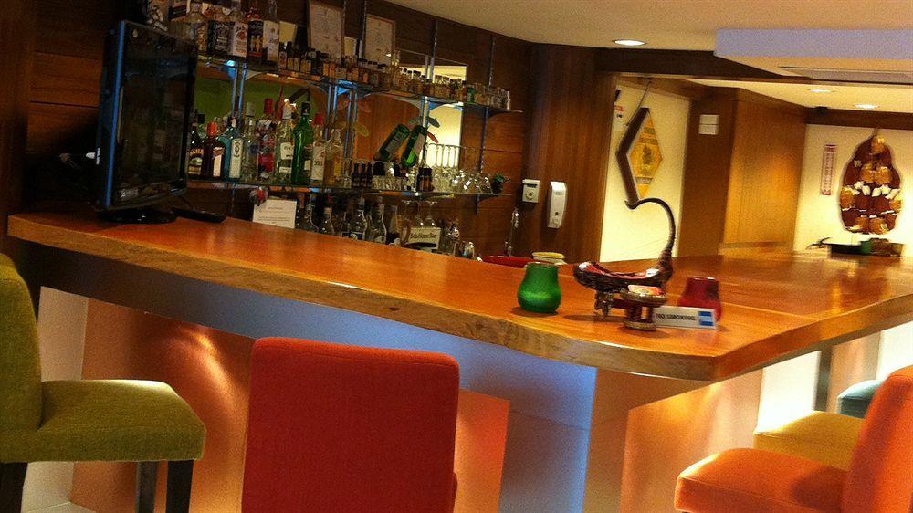 Lullaby Inn Silom 방콕 외부 사진