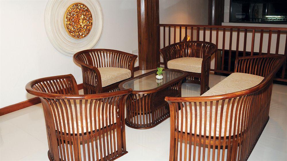 Lullaby Inn Silom 방콕 외부 사진