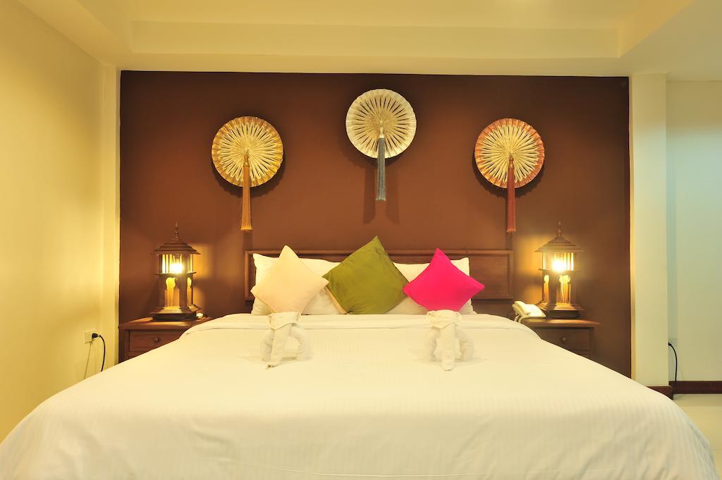 Lullaby Inn Silom 방콕 외부 사진